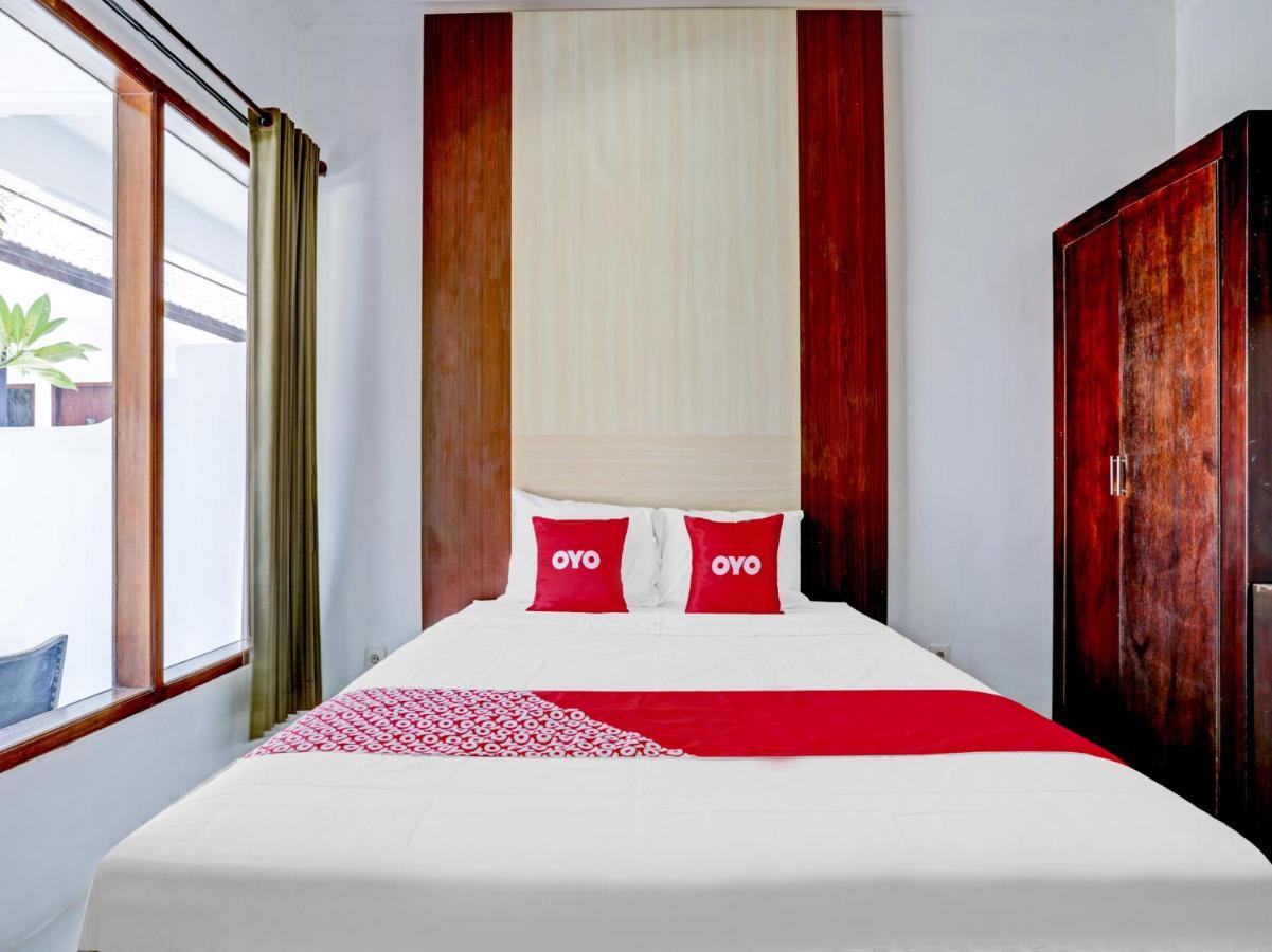 Oyo 90638 Pondok Idas Hotel Legian Esterno foto